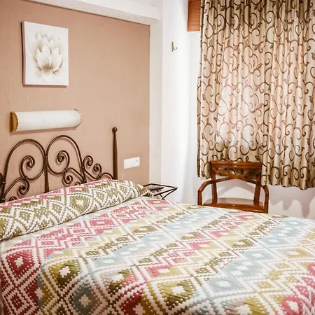 Hostal La Campana Motril Exterior photo